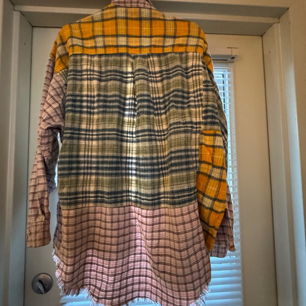 BDG Multicolor Plaid Flannel - Picture 4 of 5